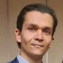 Dr. Cristóbal Benítez Rodríguez