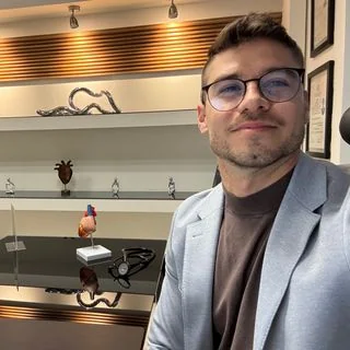 Dr. Eduardo Pamplona Avila 2