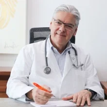 Foto de Dr. Francisco Ruiloba Madero, Ginecología y Obstetricia en Aguascalientes
