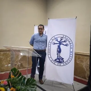 Foto de Dr. Humberto Antonio Hernández Gómez, Ortopedia y Traumatología en Aguascalientes