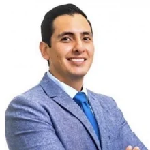 Foto de Dr. Antonio Gaytan, Cirugía Plástica y Reconstructiva en Mexicali