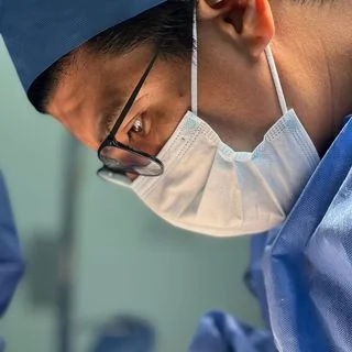 Foto de Dr. Eder Jonathan Quevedo Rico, Cirugía Oncológica en Tijuana