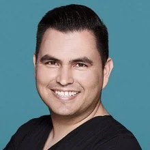 Foto de Dr. Edgar Eduardo Santos Peña, Otorrinolaringología en Ensenada