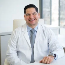 Foto de Dr. Erick Penuelas Castaneda 2, Ginecología y Obstetricia en Tijuana