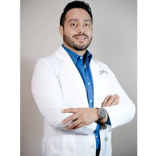Foto de Dr. Erick Romero Jimenez, Ortopedia y Traumatología en Ensenada