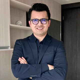 Foto de Dr. Ernesto Cedillo, Psiquiatría en Tijuana