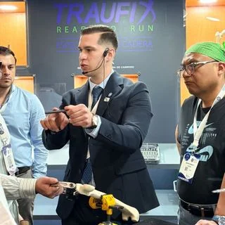 Foto de Dr. Esteban Lopez, Ortopedia y Traumatología en Mexicali