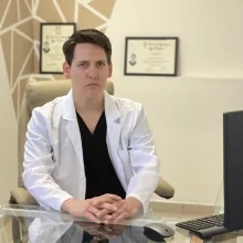 Foto de Dr. Fernando Chavira Felix, Cirugía General en Mexicali