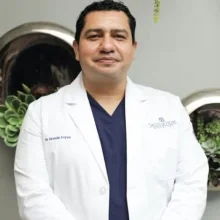 Foto de Dr. Hernán Iván Leyva Ayala, Neurocirugía en Tijuana