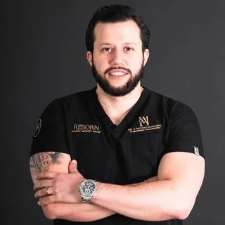 Foto de Dr. J. Arturo Moncayo Macias plástico, Cirugía Plástica y Reconstructiva en Tijuana