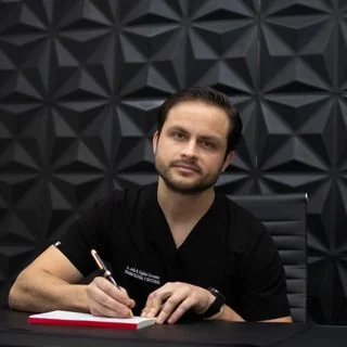 Foto de Dr. Jesús Roberto Gaxiola Cervantes, Ortopedia y Traumatología en Tijuana