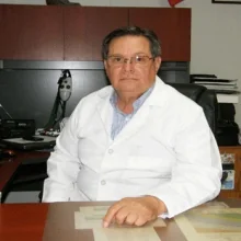 Foto de Dr. Juan Salvador Santa Colomba, Otorrinolaringología en Tijuana