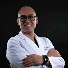 Foto de Dr. Mario Arturo Moran Romero, Cirugía Plástica y Reconstructiva en Tijuana