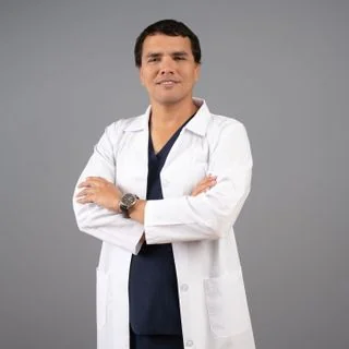Foto de Dr. Pedro Valdez Hernández, Gastroenterología en Mexicali