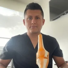 Foto de Dr. Alejandro Alvarez Colin, Ortopedia y Traumatología en Ciudad de México