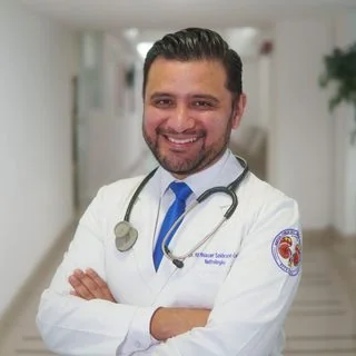 Foto de Dr. Alí Ahiezer Solórzano Colli, Nefrología en Ciudad de México