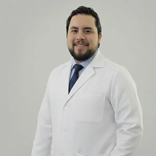 Foto de Dr. Alonso Rojas Marcial, Ortopedia y Traumatología en Ciudad de México