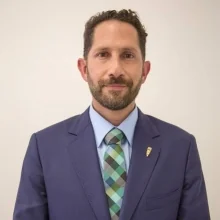 Foto de Dr. Antonio Cisneros Fuentes, Ortopedia y Traumatología en Ciudad de México