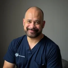 Foto de Dr. Antonio Robles Avilés, Otorrinolaringología en Juárez