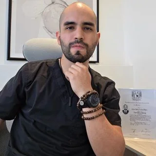 Foto de Dr. Carlos Alberto Rodríguez Aceves, Neurocirugía, Psiquiatría en Ciudad de México