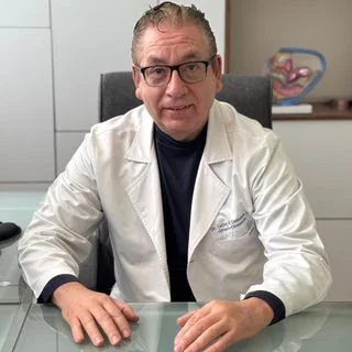 Foto de Dr. Carlos Benjamín González Sánchez, Gastroenterología, Ginecología y Obstetricia en Ciudad de México