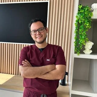Foto de Dr. Cesar Alan Moreno Villegas, Ortopedia y Traumatología en Ciudad de México