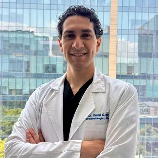 Foto de Dr. Daniel C Irigoyen, Ortopedia y Traumatología en Ciudad de México