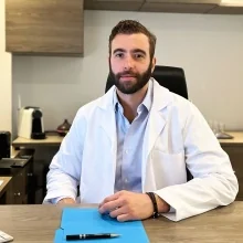 Foto de Dr. Enrique Reyes Rodriguez, Cirugía General en Ciudad de México