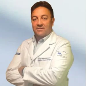 Foto de Dr. Enrique Robledo Gutierrez, Ortopedia y Traumatología en Ciudad de México