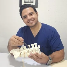 Foto de Dr. Erik Francisco Rodríguez Piñón, Ortopedia y Traumatología en Ciudad de México