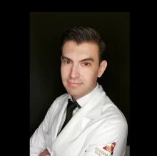 Foto de Dr. Eugenio Salas Olvera, Otorrinolaringología en Ciudad de México