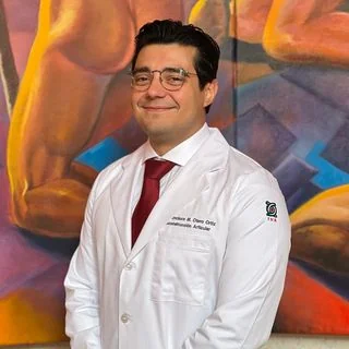 Foto de Dr. Francisco Miguel Otero Ortiz, Ortopedia y Traumatología en Ciudad de México
