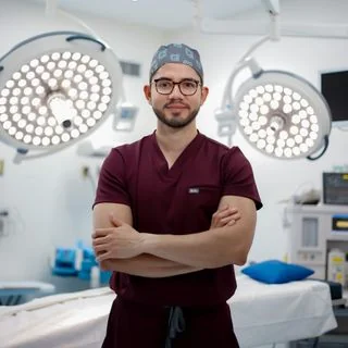 Foto de Dr. Gilberto De Los Santos Montes 2, Coloproctología en Ciudad de México