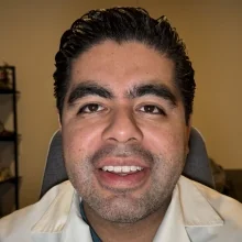 Foto de Dr. Irving Flores Carmona, Oftalmología en Ciudad de México