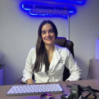 Foto de Dr. Johanna Moncada Ballesteros, Oftalmología en Ciudad de México