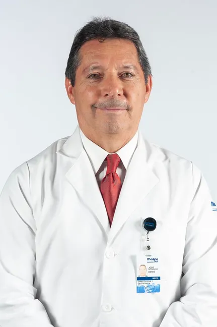 Foto de Dr. José Andrés Hernández Denis, Angiología y Cirugía Vascular, Ginecología y Obstetricia en Ciudad de México