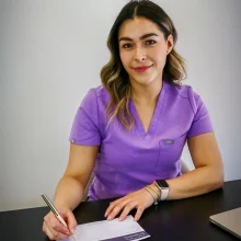 Foto de Dr. Julissa Anahi Esquivel de la Garza, Otorrinolaringología en Ciudad de México