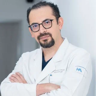 Foto de Dr. Luis Alberto Espino Urbina, Cirugía General, Coloproctología, Neurocirugía en Juárez