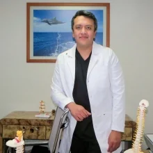 Foto de Dr. Luis Alberto Reyes Santiago, Ortopedia y Traumatología en Ciudad de México