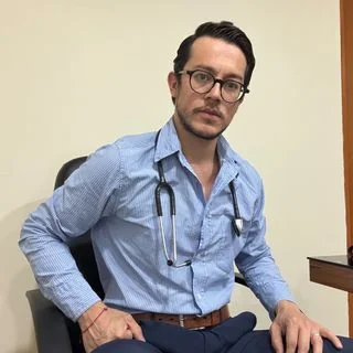 Foto de Dr. Luis Alfredo Saldívar Santillán, Cardiología, Neumología en Ciudad de México