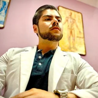 Foto de Dr. Luis Hinojosa, Ortopedia y Traumatología en Ciudad de México