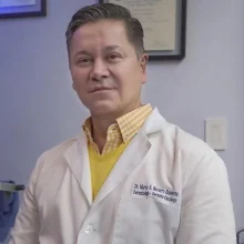 Foto de Dr. Marco Antonio Zenteno Castellanos, Dermatología en Ciudad de México