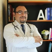 Foto de Dr. Noel Amaro Lima, Urología en Ciudad de México