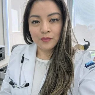 Foto de Dra. Paola Kinara Reyes Loyola, Reumatología en Juárez