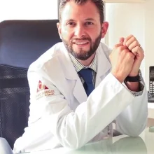 Foto de Dr. Patricio Cruz García Villa, Urología en Ciudad de México