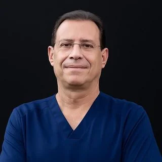 Foto de Dr. Ricardo Gutfrajnd Feldmann, Urología en Ciudad de México