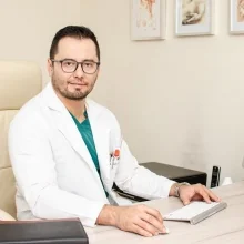 Foto de Dr. Victor Adrian López López, Ortopedia y Traumatología en Ciudad de México