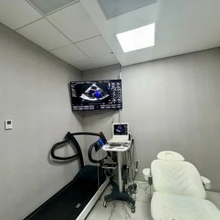 Foto de Dr. Wilman Anibal de León López, Cardiología en Ciudad de México