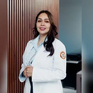 Foto de Dr. Denisse Rosas Zaragoza Angióloga, Tuxtla Gutierrez, Angiología y Cirugía Vascular en Tuxtla Gutiérrez