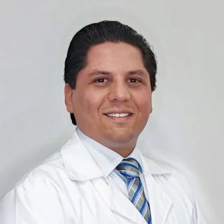 Foto de Dr. Alan Sandoval, Ginecología y Obstetricia en Chihuahua